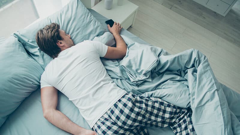 Strategies for Reducing Cell Phone Usage Before Bed